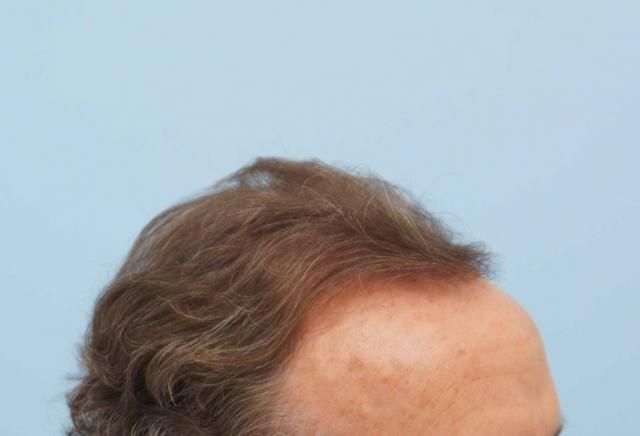 3851_271139_000000004.jpg